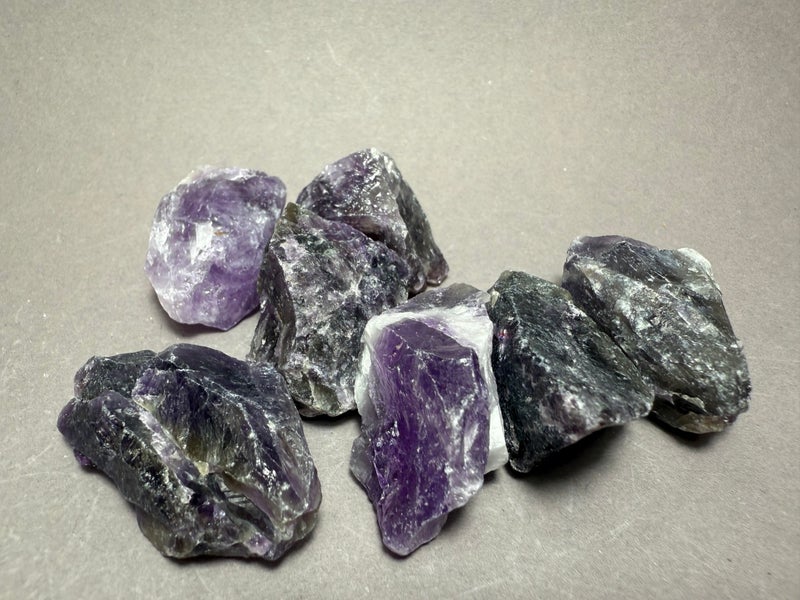 Ametisti raakakivipala 16-19g