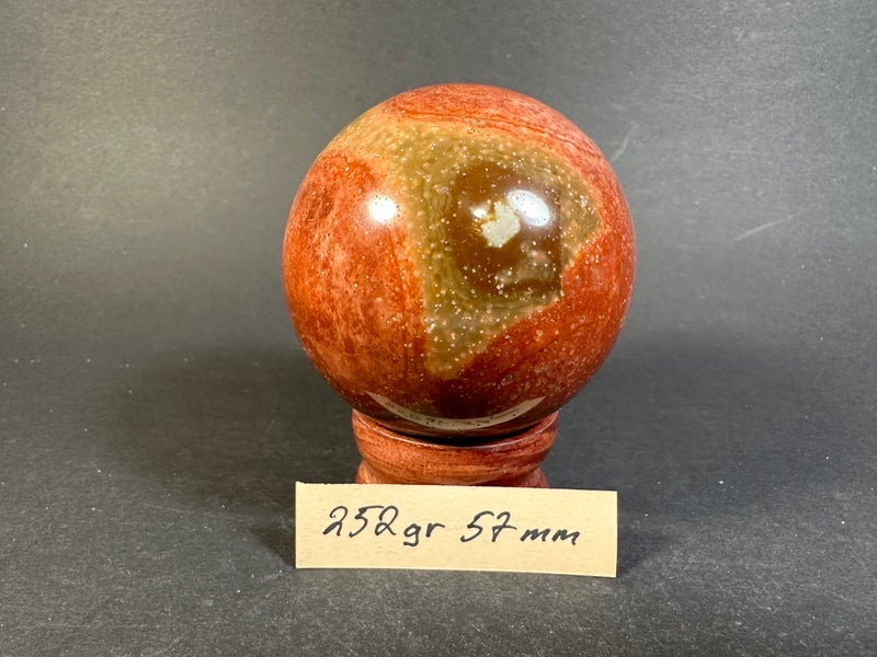 Polychrome Jaspis - Pallo 252 gr